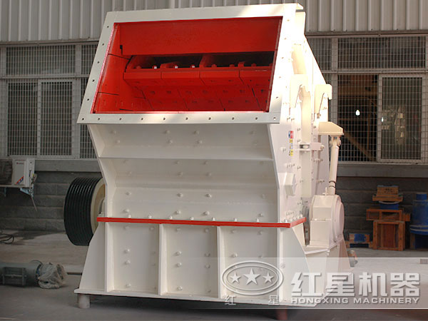 产量1400T/H反击式破碎机 产量1400T/H反击式破碎机