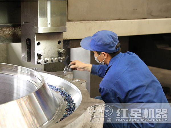 严格控制每个配件尺寸 严格控制每个配件尺寸